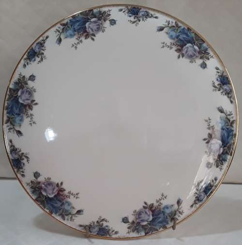 Royal Albert  ''Moonlight Rose''    Cake  Plateau.