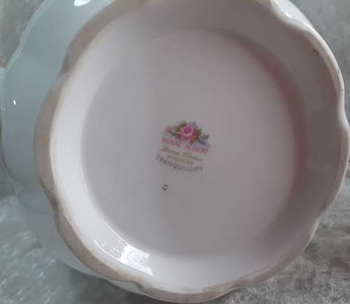 Royal Albert  ''Tranquillity  Rose''  Tea Pot