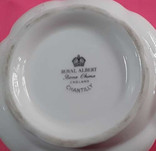 Royal Albert  -  Chantilly  -  Trio.