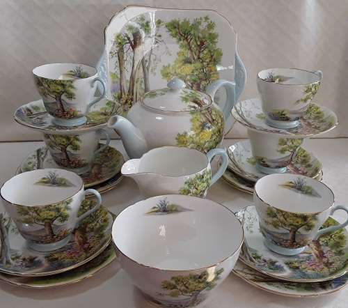 Shelley   -  Woodland  -   22pc   Tea  Set