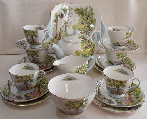 Shelley   -  Woodland  -   22pc   Tea  Set