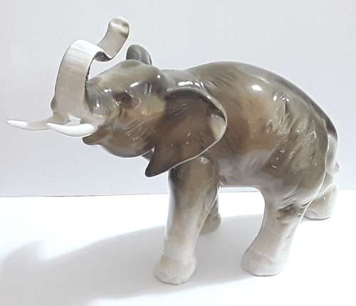 ROYAL  DUX  ELEPHANT  FIGURE -  REDUCED  !!!