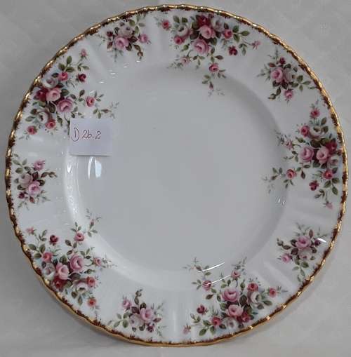 Royal  Albert    ``COTTAGE  GARDEN``   Dinner  Plate