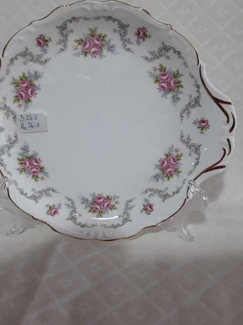 Royal  Albert    ``TRANQUILLITY``     Cake  Plate
