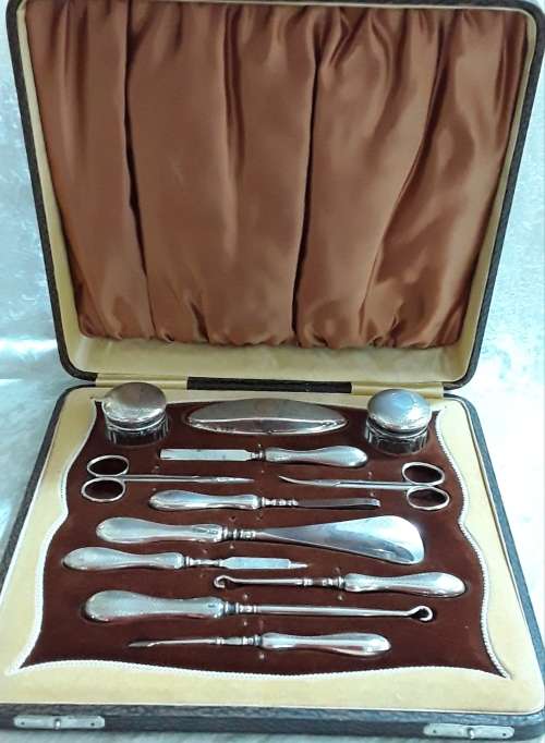 BIRMINGHAM    1923   -  12 pc  Cased  Manicure  Set