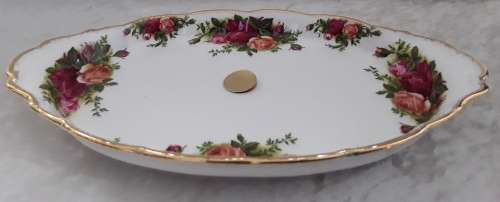 Royal  Albert  ``Old  Country  Roses``   Oblong  Bowl