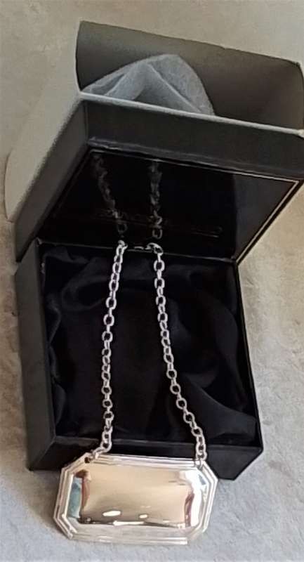 Silver Plated  -  Boxed  -  Decanter  Labels