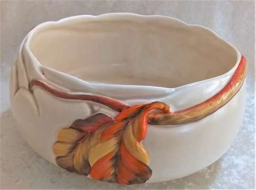 Clarice  Cliff   -   Chestnut   -  Bowl