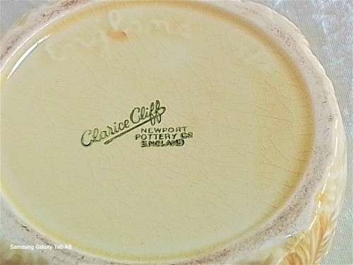 Clarice  Cliff  -  Celtic  Harvest  -   Bowl  with  Lid