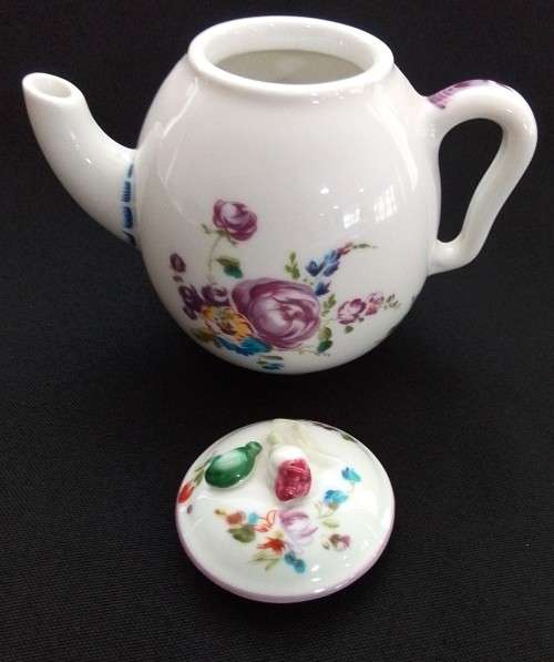 Miniature  Tea  Pot  -  MENNECY