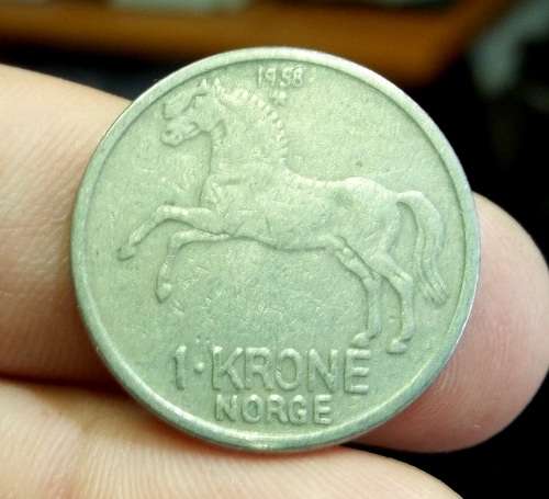*CRAZY R1 START* Norway 1 Kroner 1958 - *RARE* only 540,000 minted