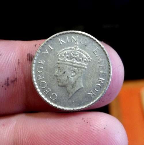 *CRAZY R1 START* India 1/4 Rupee 1940 - in Pristine condition
