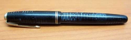*CRAZY R1 START* 1940's PARKER Vacumatic fountain pen with 14ct nib - in Blue
