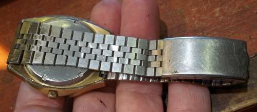 *CRAZY R1 START* OMEGA Electronic f300hz men's watch - For Restoration/Parts