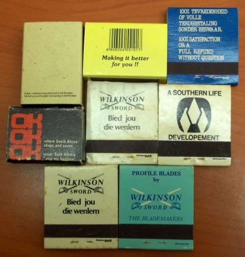 *CRAZY R1 START* Lot of 8 SA Supermarket match book/boxes - bid per box
