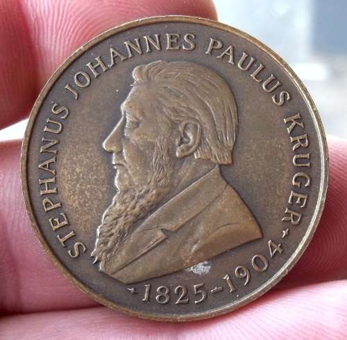 *CRAZY R1 START* 1954 Moving of Paul Kruger`s statue bronze medallion