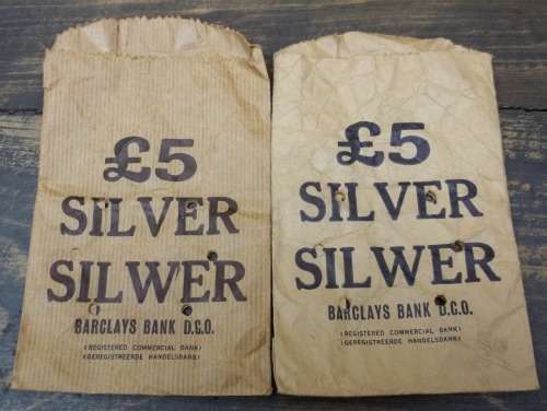 *CRAZY R1 START* 2x Barclays Bank 5 Pound Silver paper bags