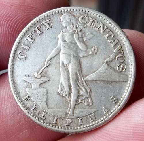*CRAZY R1 START* Philippines 50 Centavos 1944 - Beautiful condition