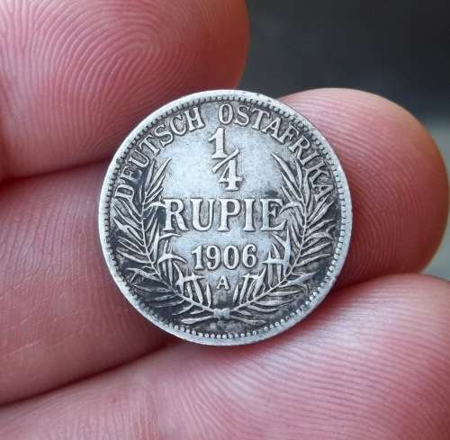 *CRAZY R1 START* German East Africa 1/4 Rupie 1906A - Nice condition