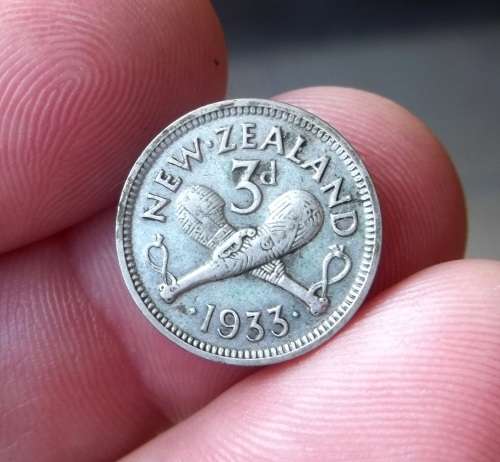 *CRAZY R1 START* New Zealand 3 Pence 1933 - Nice condition