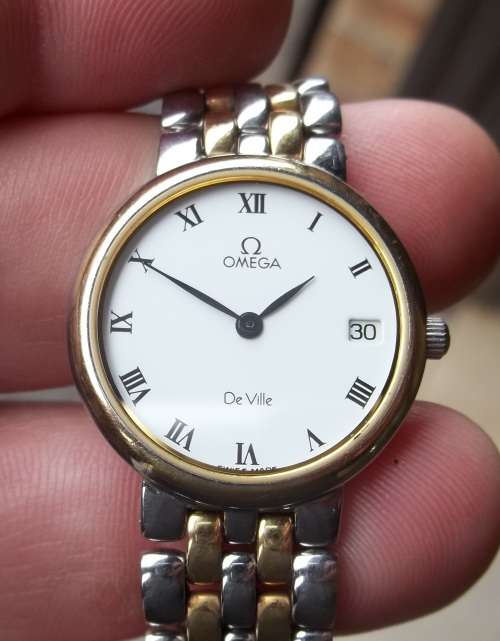 *CRAZY R1 START* OMEGA De Ville quartz lady`s watch