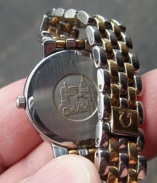 *CRAZY R1 START* OMEGA De Ville quartz lady`s watch