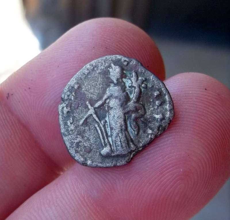 *CRAZY R1 START* Roman coin - Possibly Didius Julianus AD193 - 50% silver