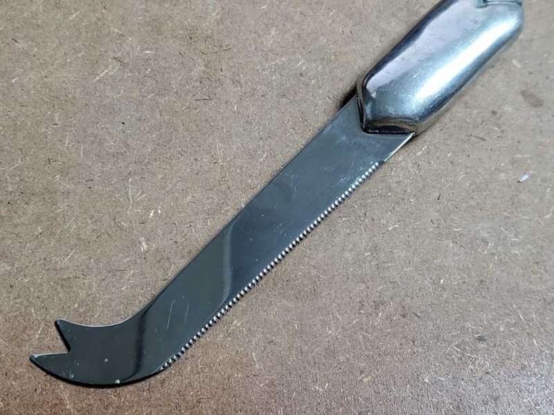 **R1 Auction**  Carol Boyes Cheese Knive