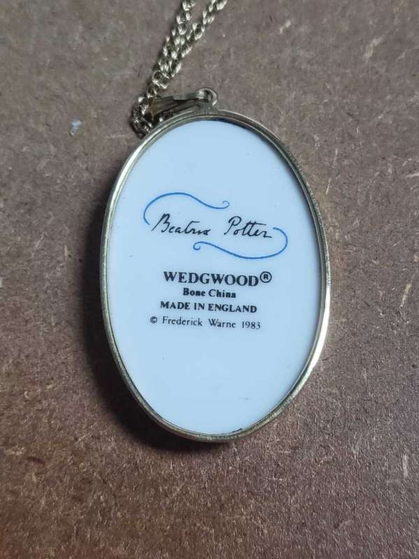 **R1 Auction** Wedgewood Peter Rabbit Necklace 1983