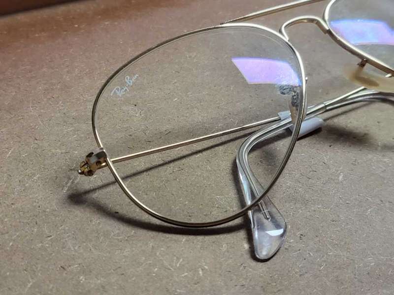 **R1 Auction**  RayBan Evolve Glasses