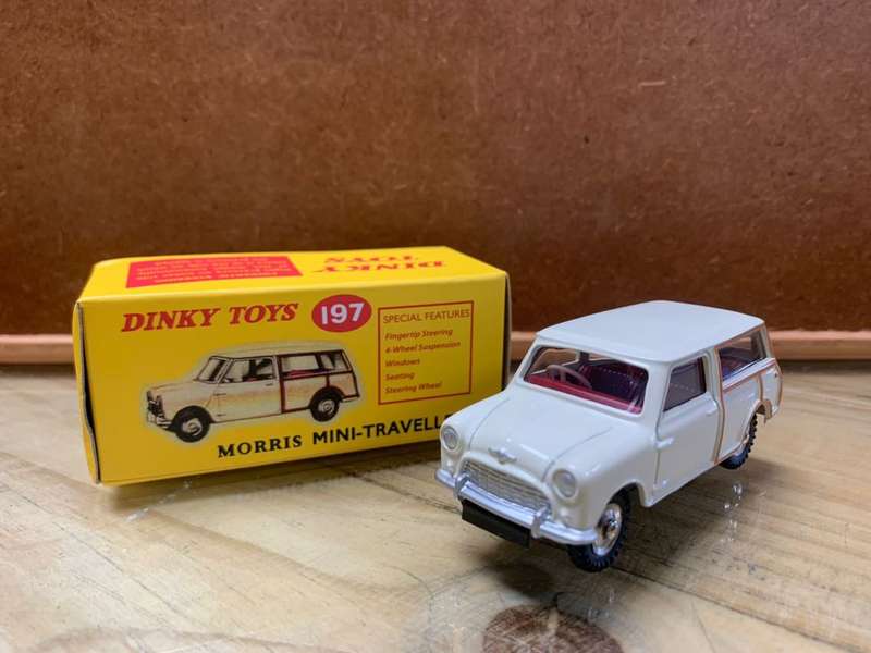 **R1 Auction**  DINKY TOYS Morris Mini-Traveller-China