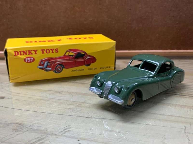 DINKY TOYS Jaguar XK120 Coupe-China