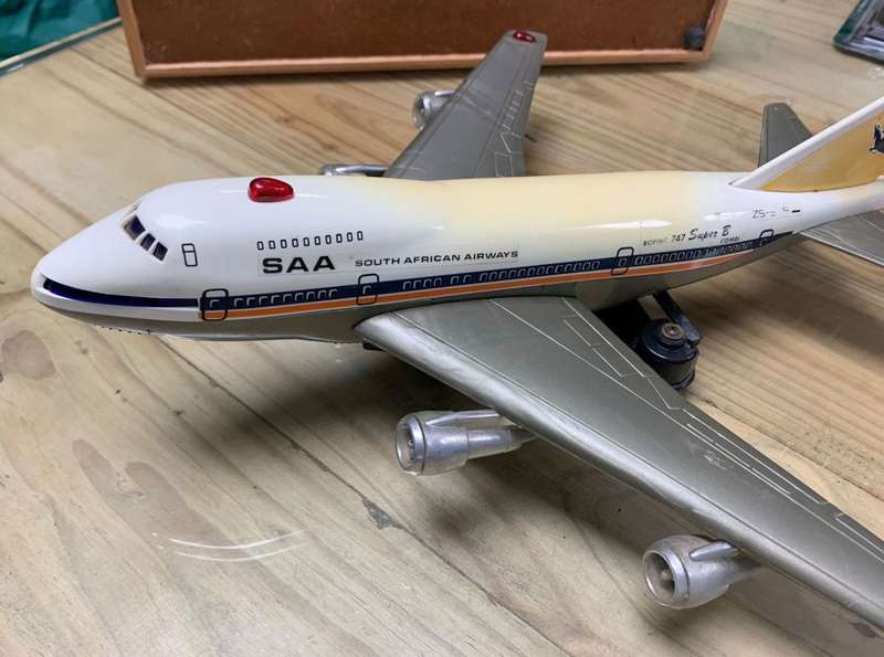 SAA Boeing 747 Super B Combi Battery toy plane