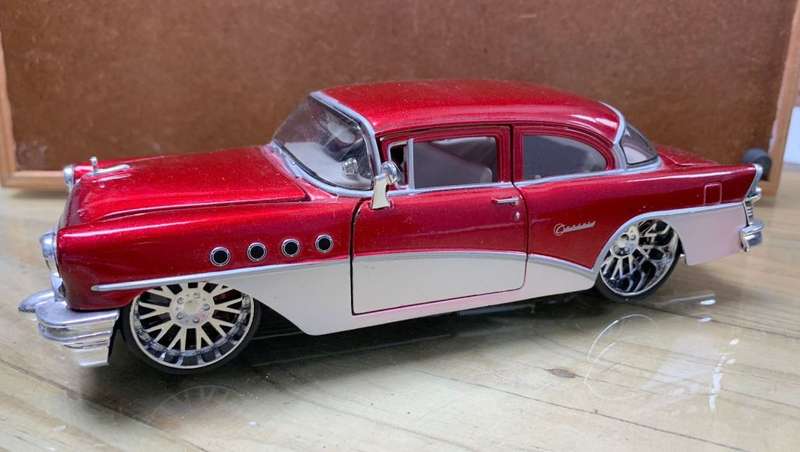 1955 Buick Century 1/26 by Maisto