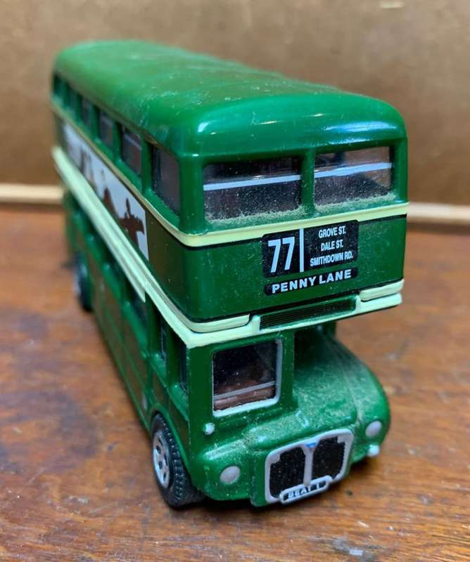 *R1 Auction* Corgi Diecast 32304 - AEC Routemaster Bus Liverpool Corporation - The Beatles