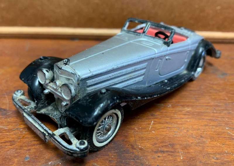 *R1 Auction* Matchbox MODELS OF YESTERYEAR Y-20 : 1937 MERCEDES-BENZ 540K -SILVER