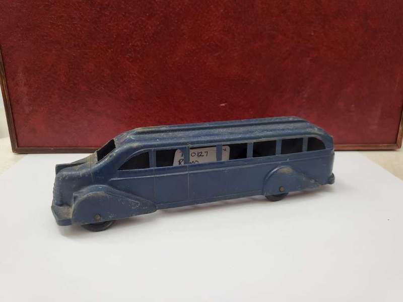 Vintage Metal Masters toy bus blue 1940