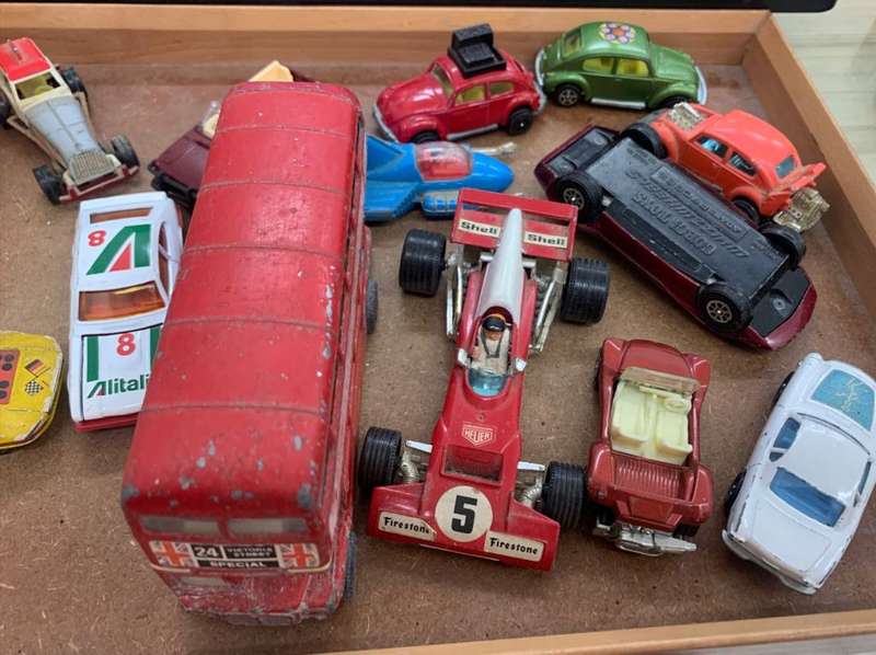 *R1 Auction* Corgi Toy Cars
