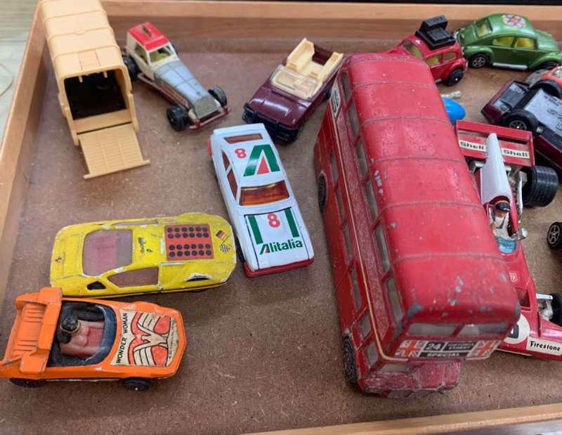 *R1 Auction* Corgi Toy Cars