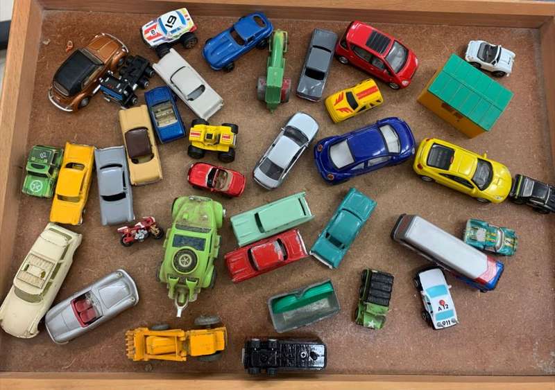 *R1 Auction* Assorted Toy Cars Batch1