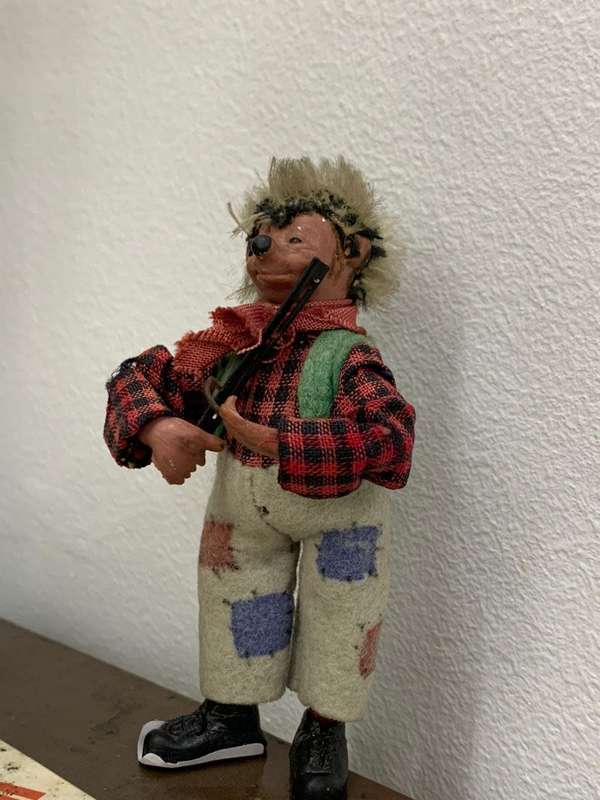 Vintage Peter Hedgehog Toy