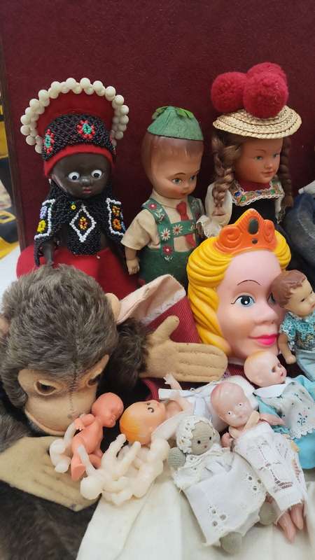 Dolls Batch