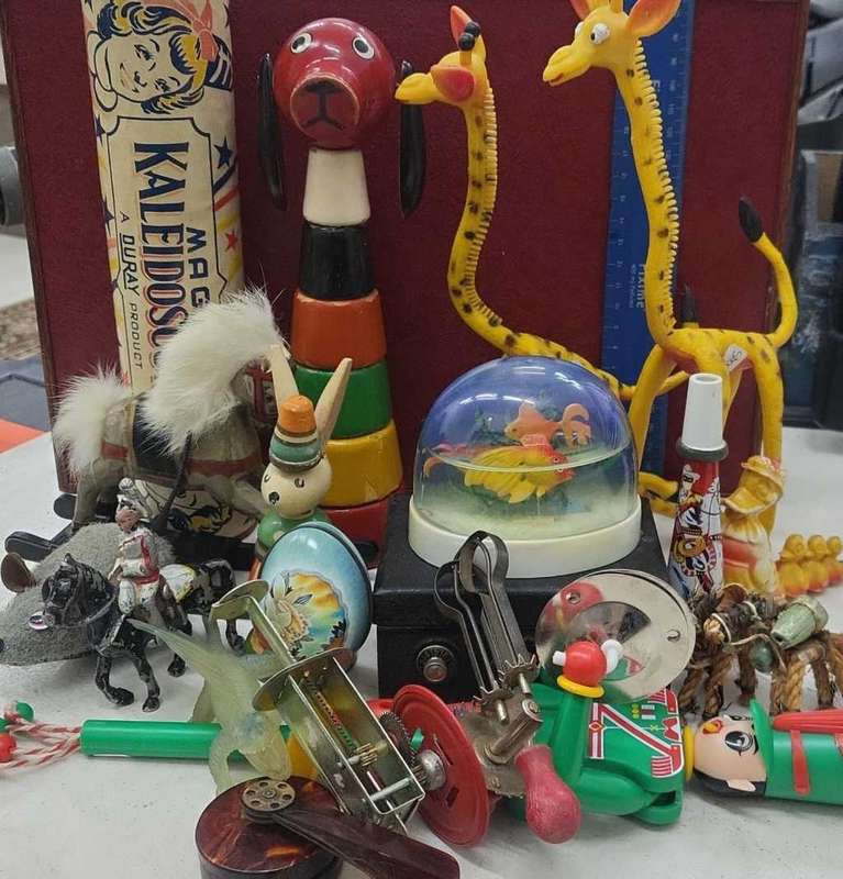 *Auction* Vintage Toys Batch