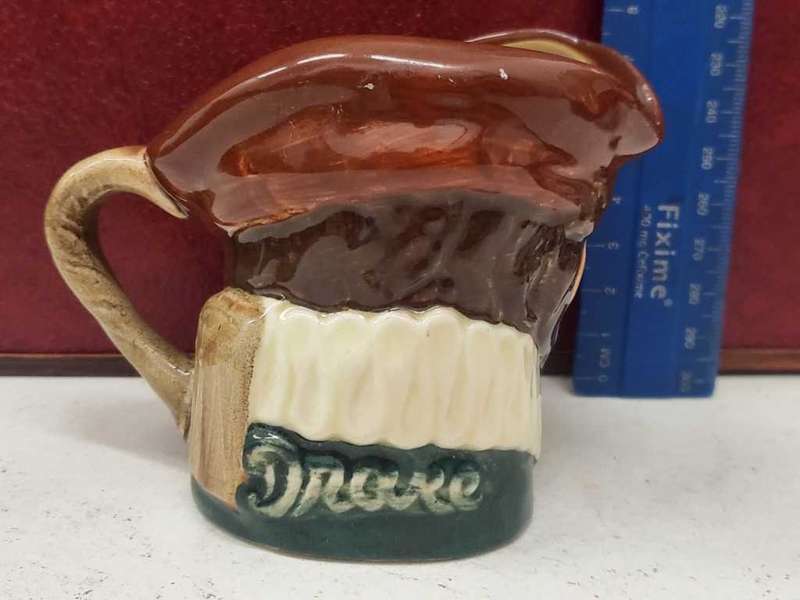 Royal Doulton Toby `Drake` Cup