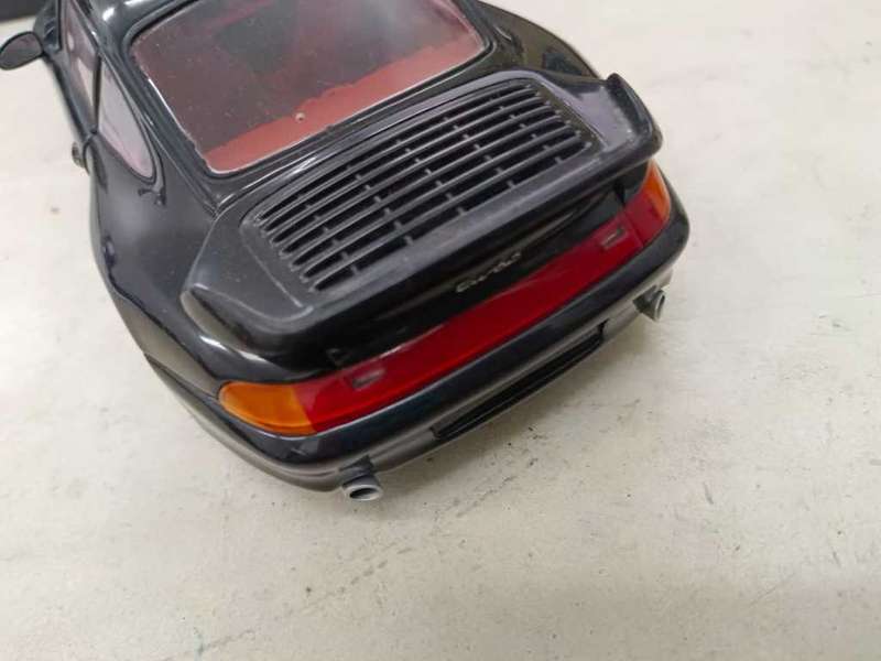 Porshe 911 Series 1/18 UT Models