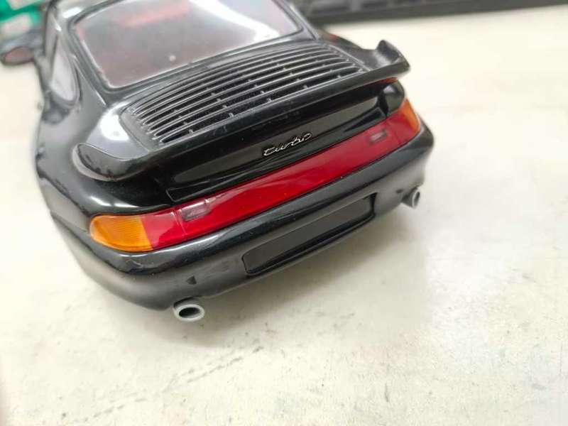 Porshe 911 Series 1/18 UT Models