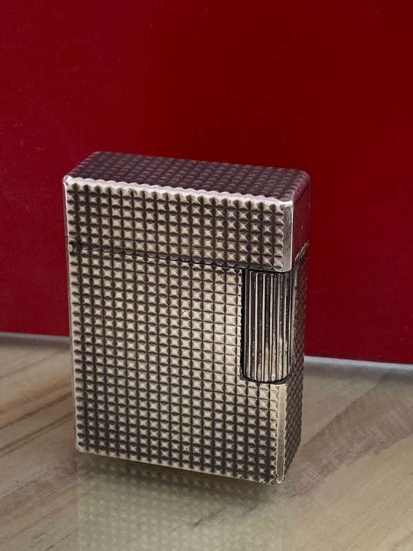 S.J. Dupont Lighter CJ3220