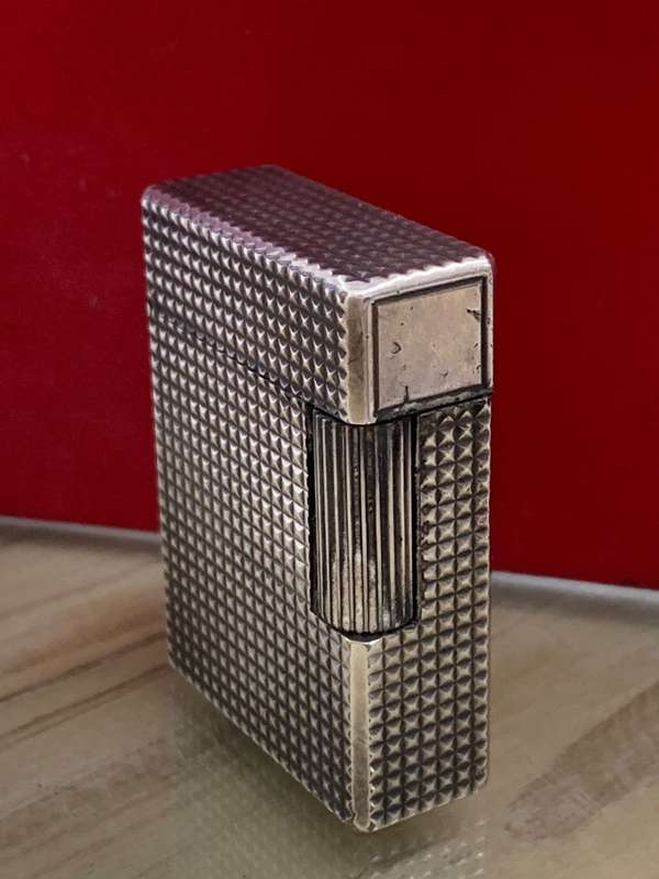 S.J. Dupont Lighter CJ3220