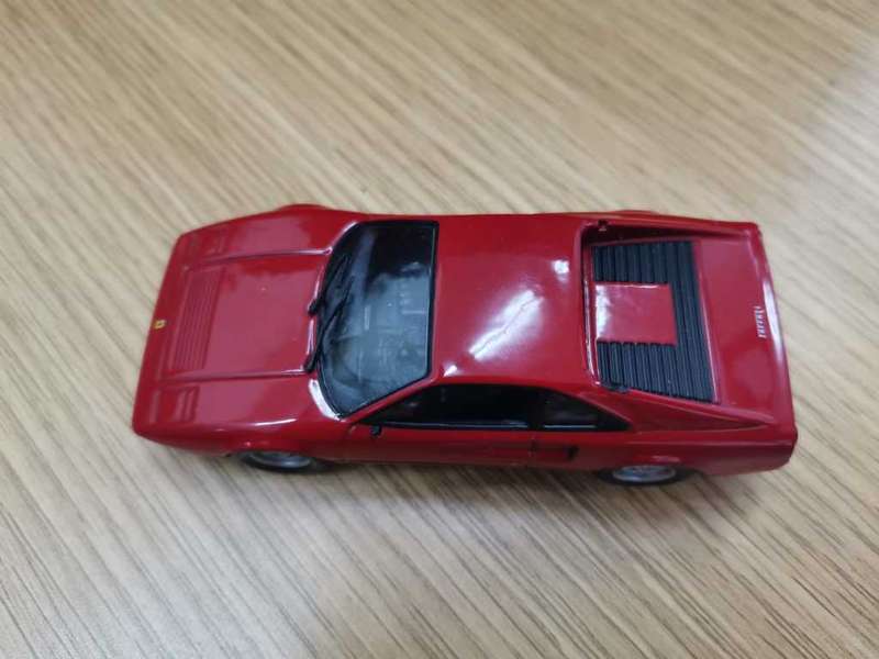 Ferrari 328 GTB 1/43-made in China