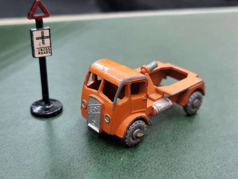 *R1 Auction* Matchbox Lesney 26 ERF Cement Mixer Orange Vtg England